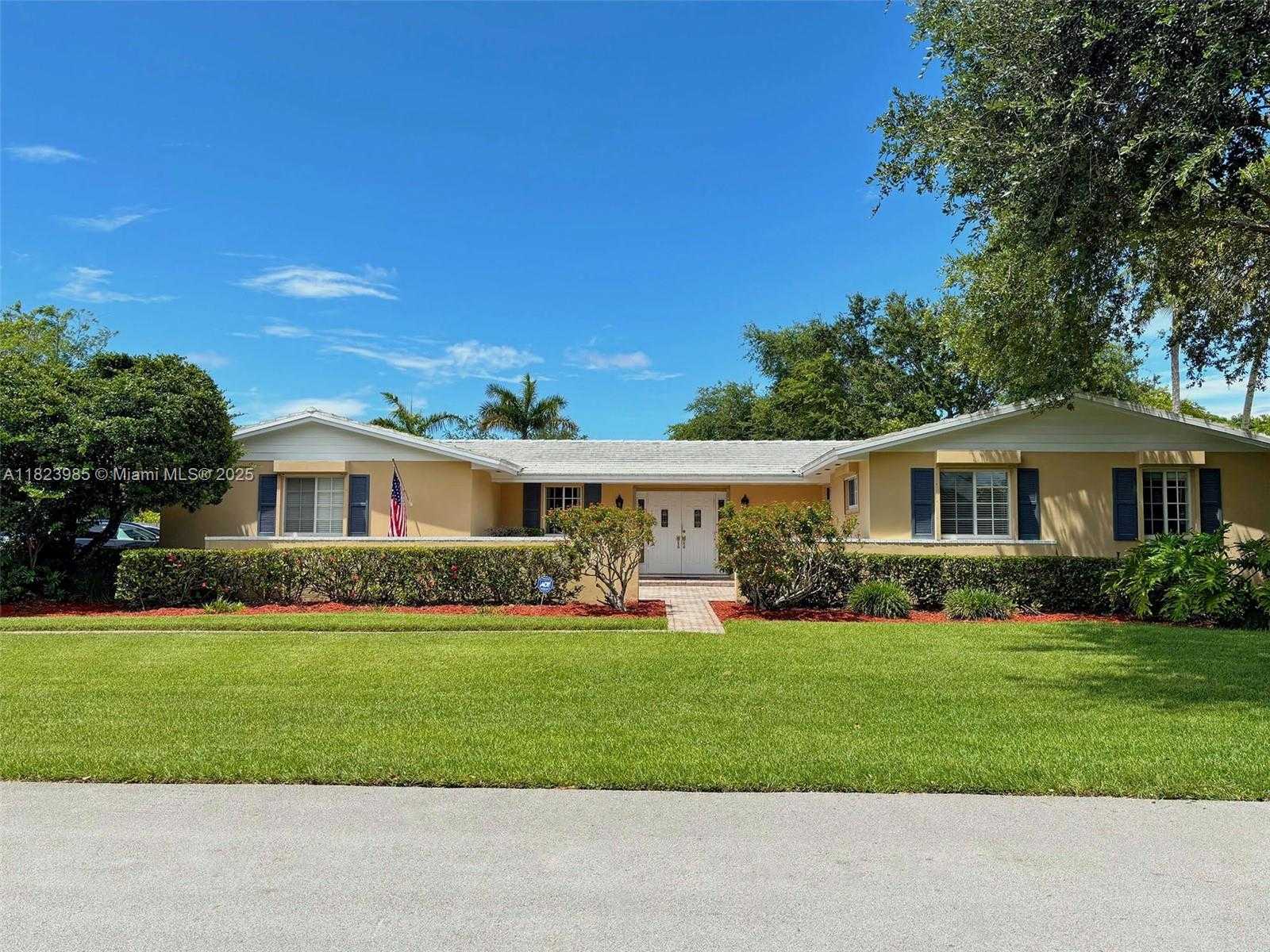 Small Image of 16225 SOUTH WEST 88TH AVE RD, Palmetto Bay Number 28