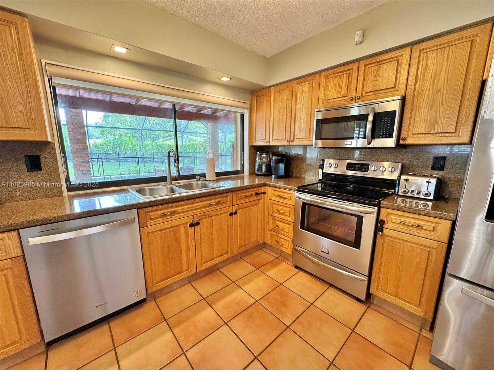 Small Image of 16225 SOUTH WEST 88TH AVE RD, Palmetto Bay Number 6