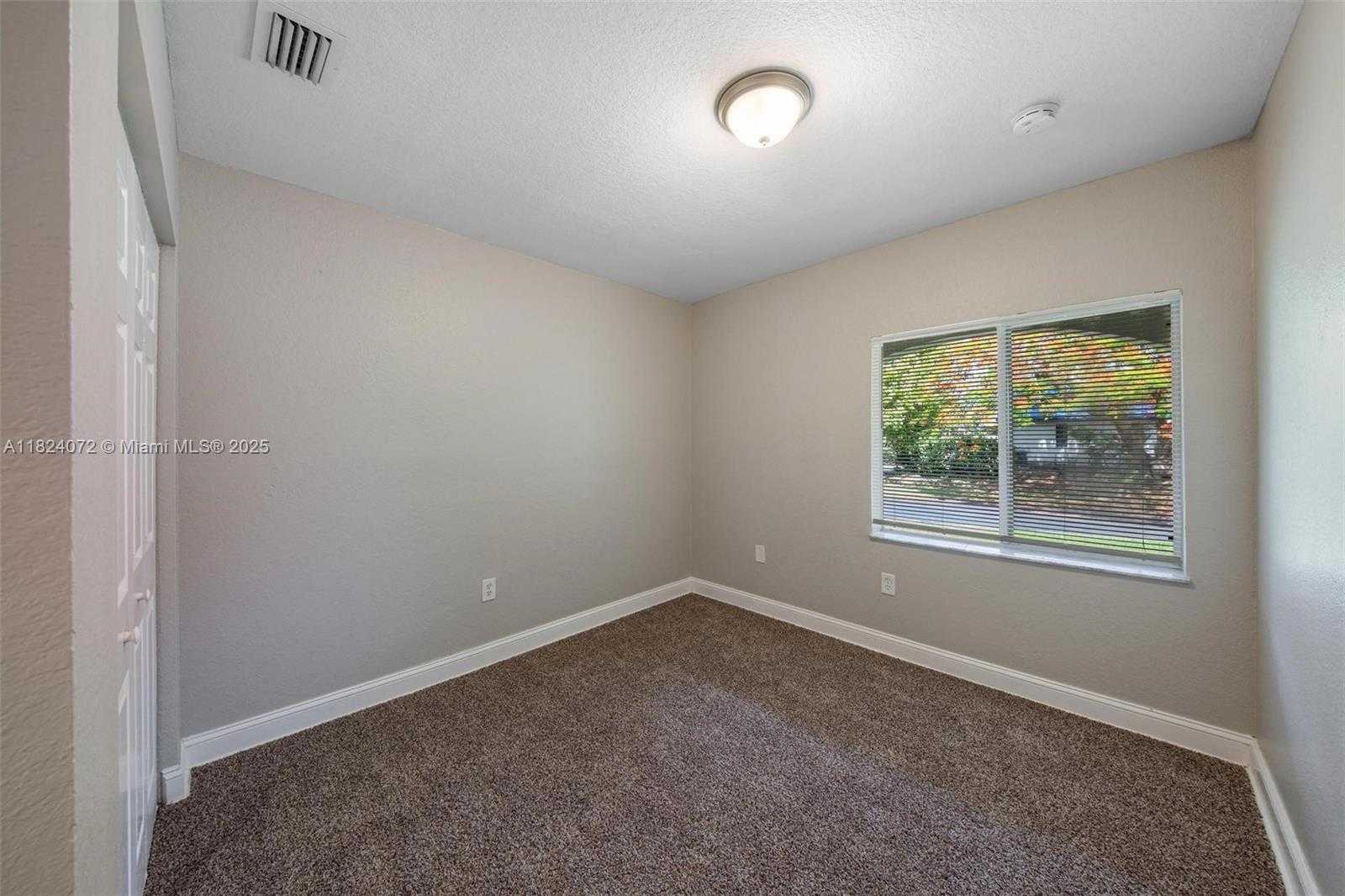 Small Image of 13576 SOUTH WEST 287TH TER, Homestead Number 23