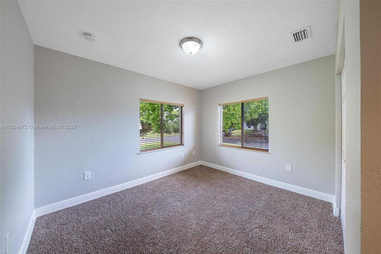 Small Image of 13576 SOUTH WEST 287TH TER, Homestead Number 25