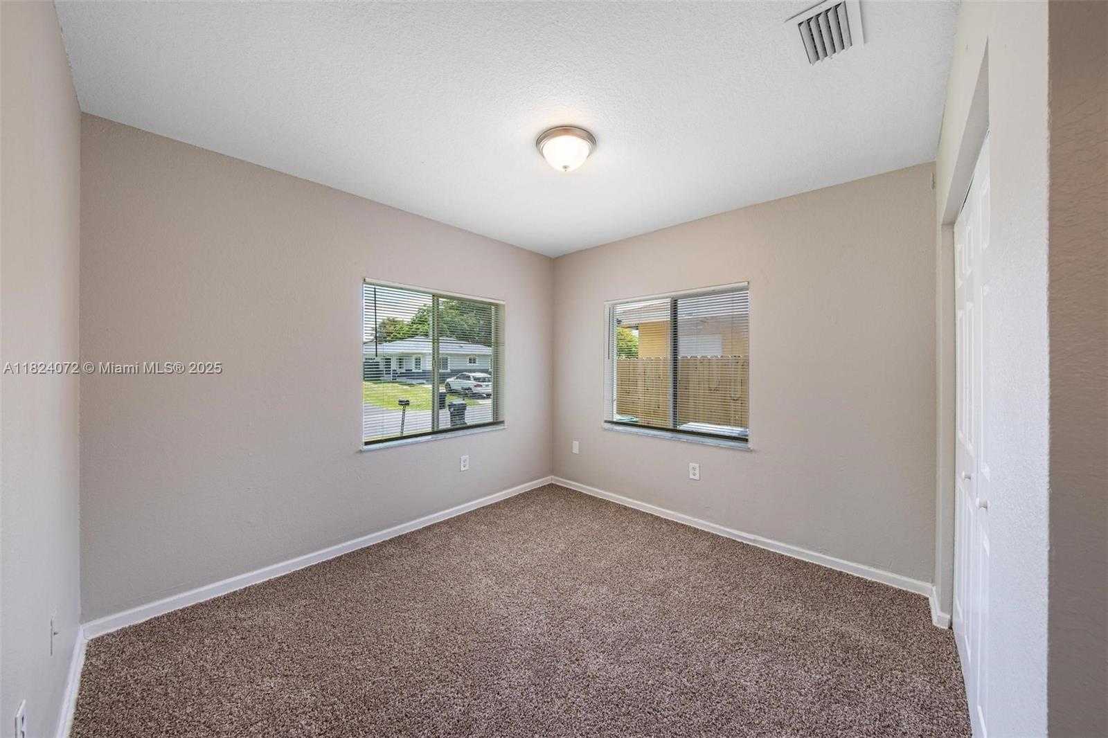 Small Image of 13576 SOUTH WEST 287TH TER, Homestead Number 28
