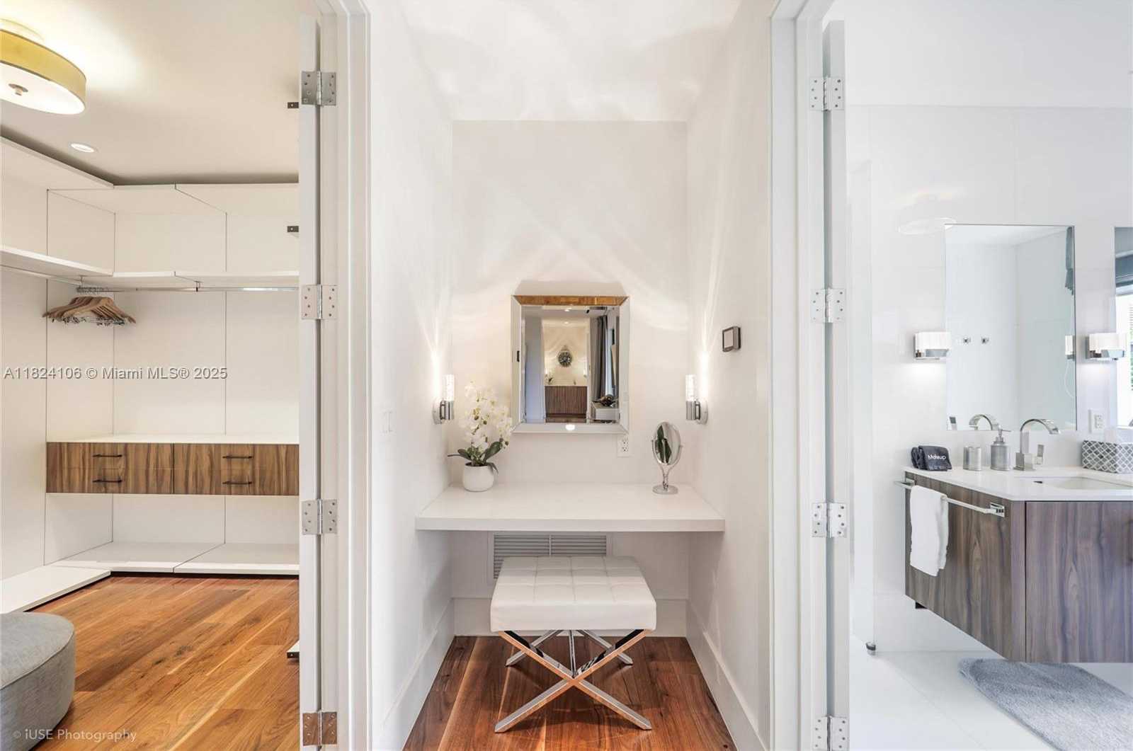 Small Image of 7501 COQUINA DR, North Bay Village Number 20