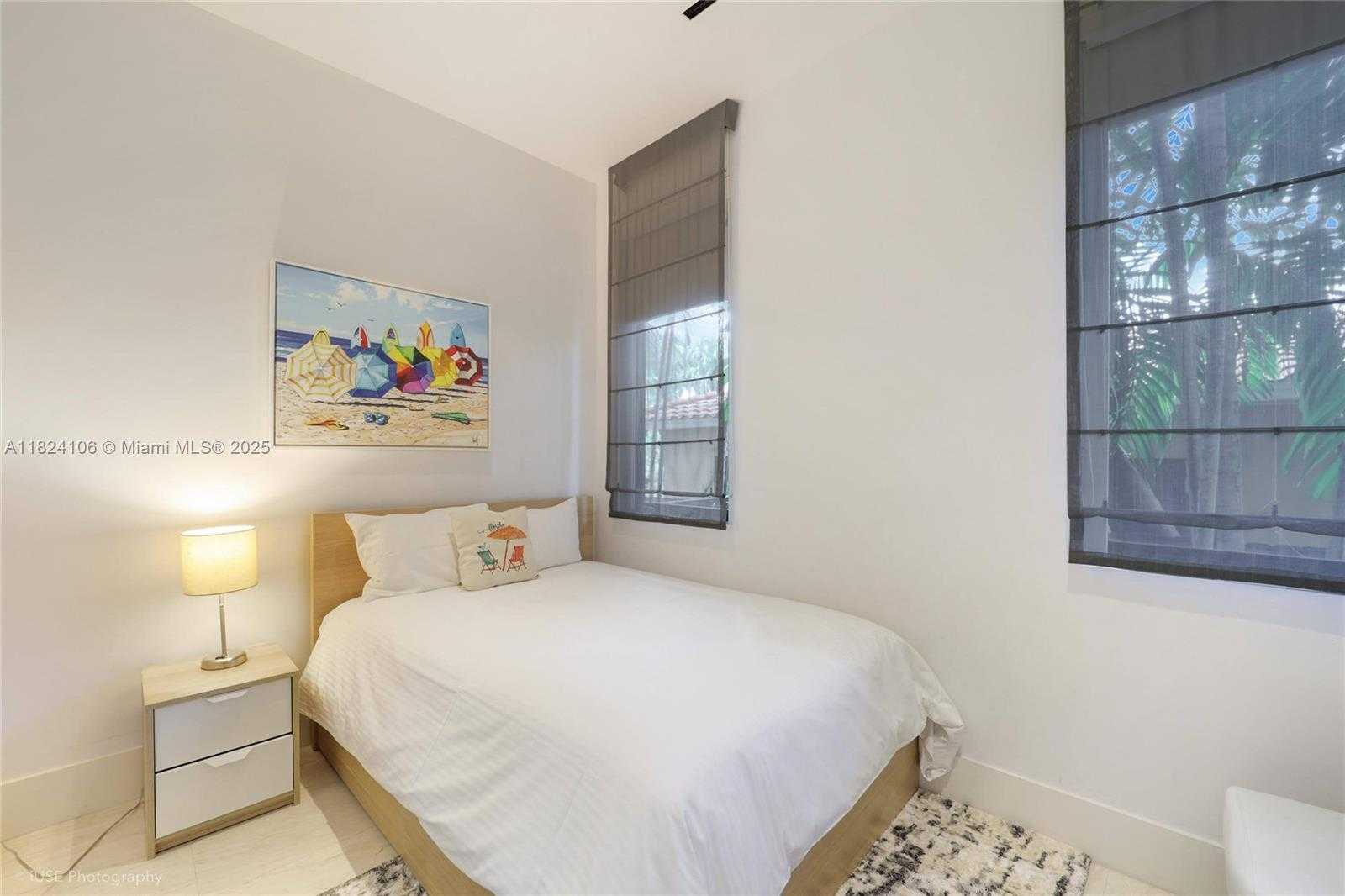 Small Image of 7501 COQUINA DR, North Bay Village Number 38