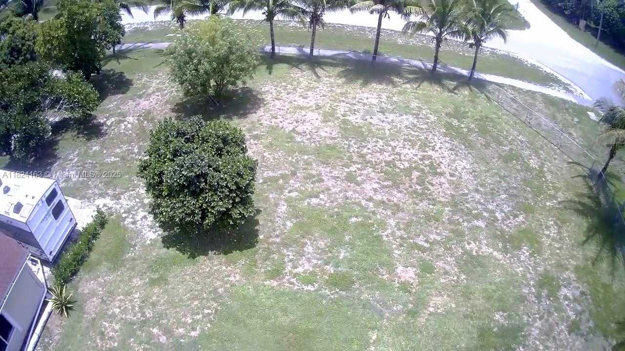 Small Image of 16525 87TH LN N, Loxahatchee Number 24