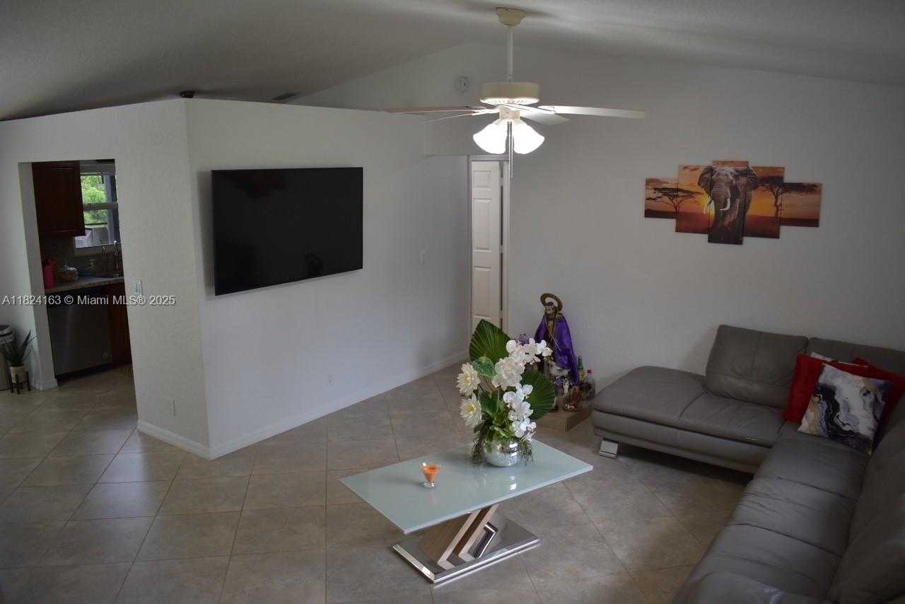 Small Image of 16525 87TH LN N, Loxahatchee Number 35