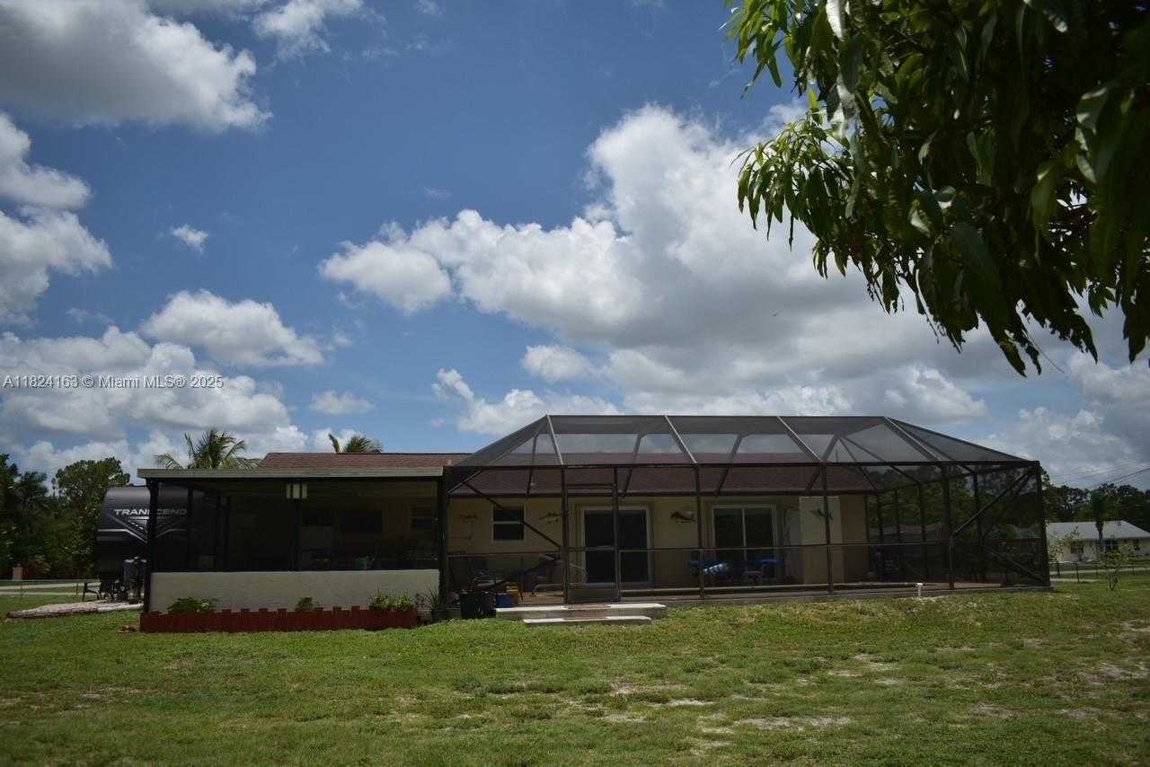 Small Image of 16525 87TH LN N, Loxahatchee Number 52