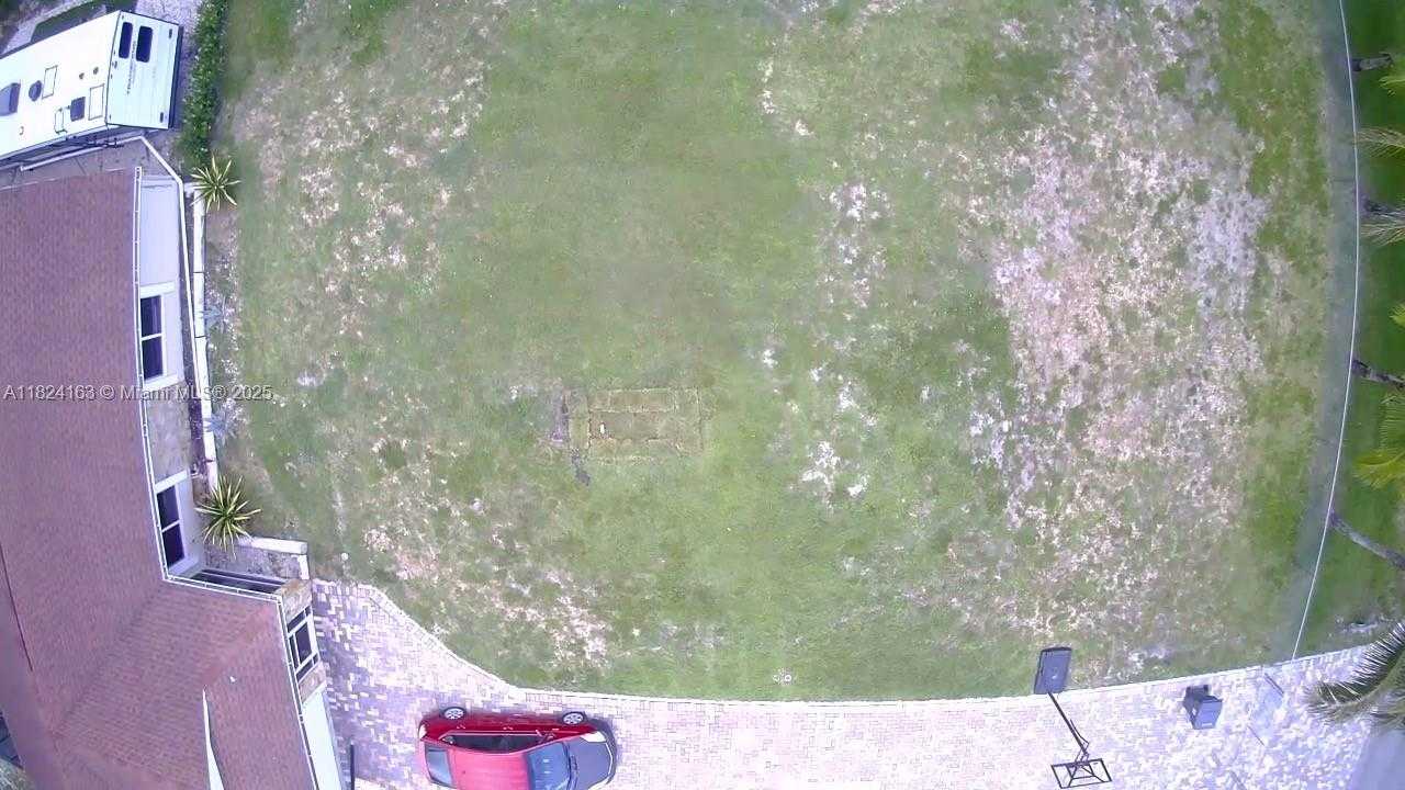 Small Image of 16525 87TH LN N, Loxahatchee Number 88