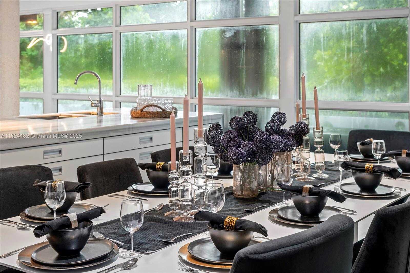 Small Image of 1606 SOUTH BAYSHORE DR, Miami Number 8