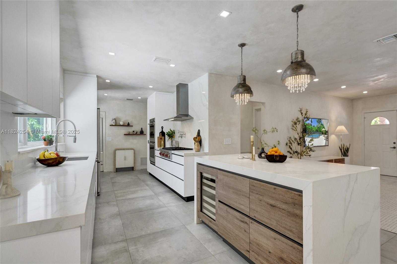 Small Image of 1330 HARRISON ST, Hollywood Number 14