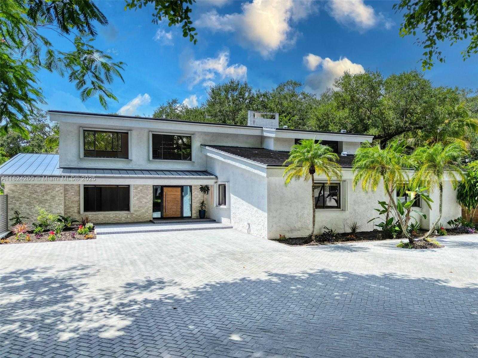 Small Image of 5811 SOUTH WEST 33 TER, Hollywood Number 3