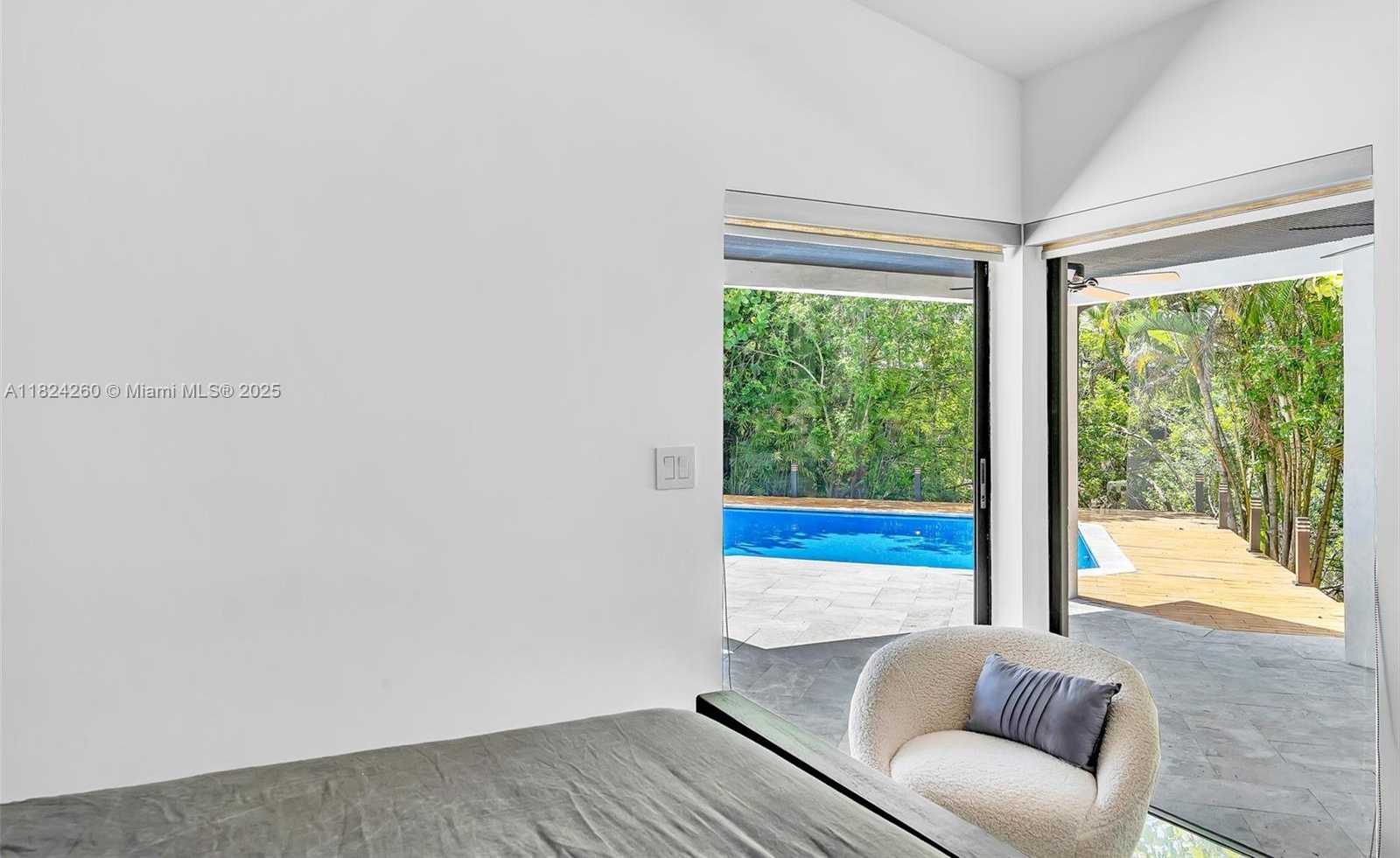 Small Image of 5811 SOUTH WEST 33 TER, Hollywood Number 36