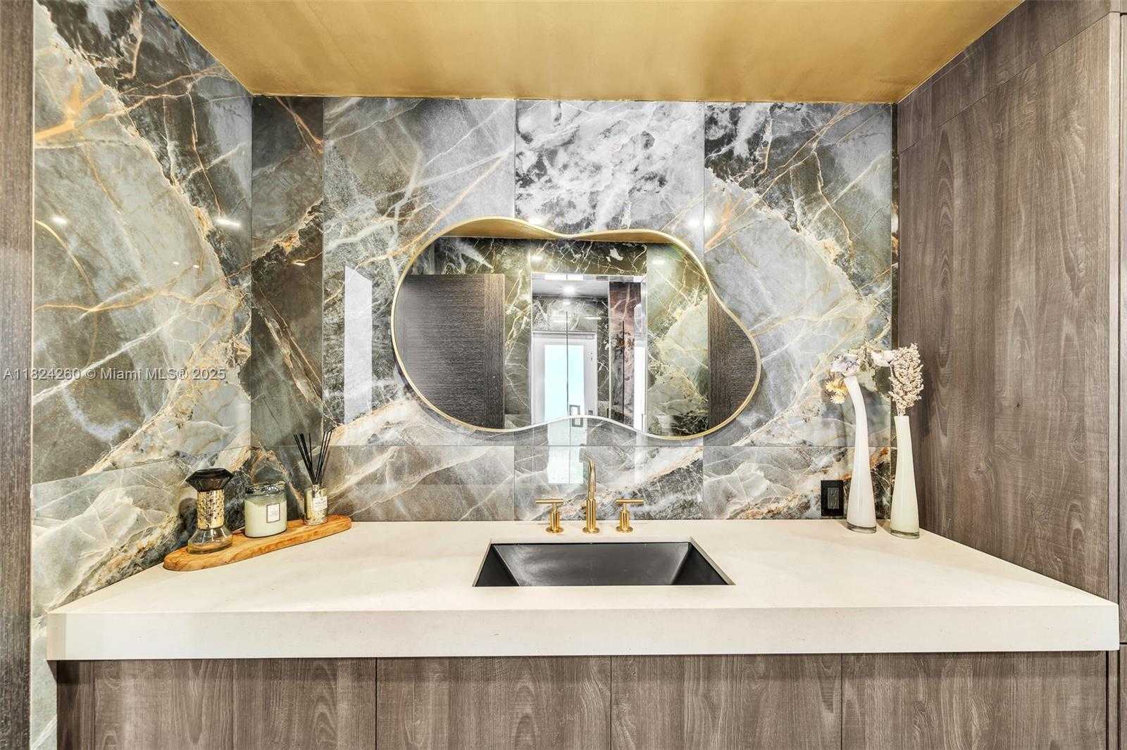 Small Image of 5811 SOUTH WEST 33 TER, Hollywood Number 39