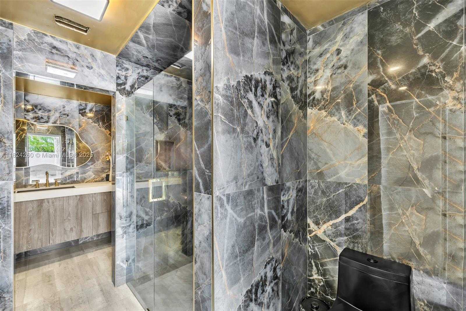 Small Image of 5811 SOUTH WEST 33 TER, Hollywood Number 43