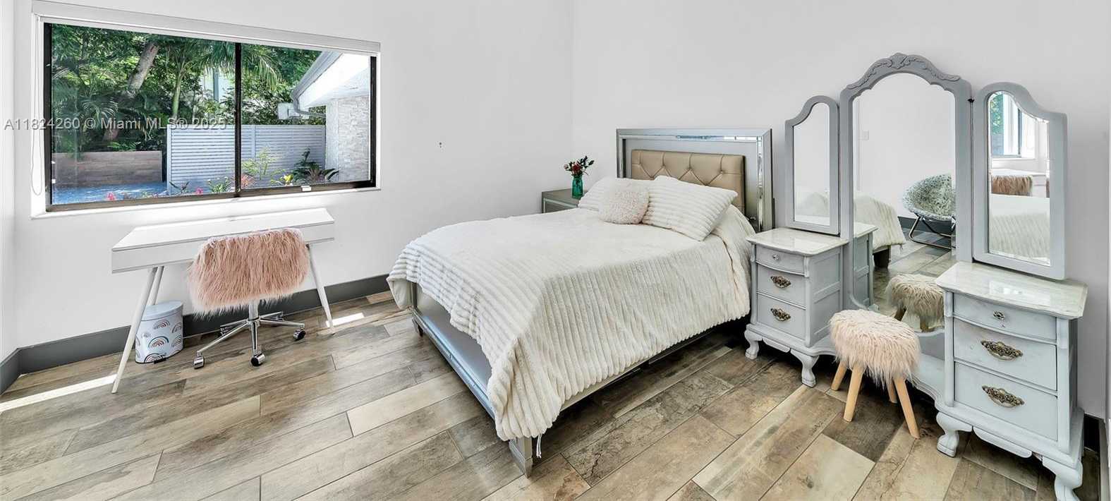 Small Image of 5811 SOUTH WEST 33 TER, Hollywood Number 50