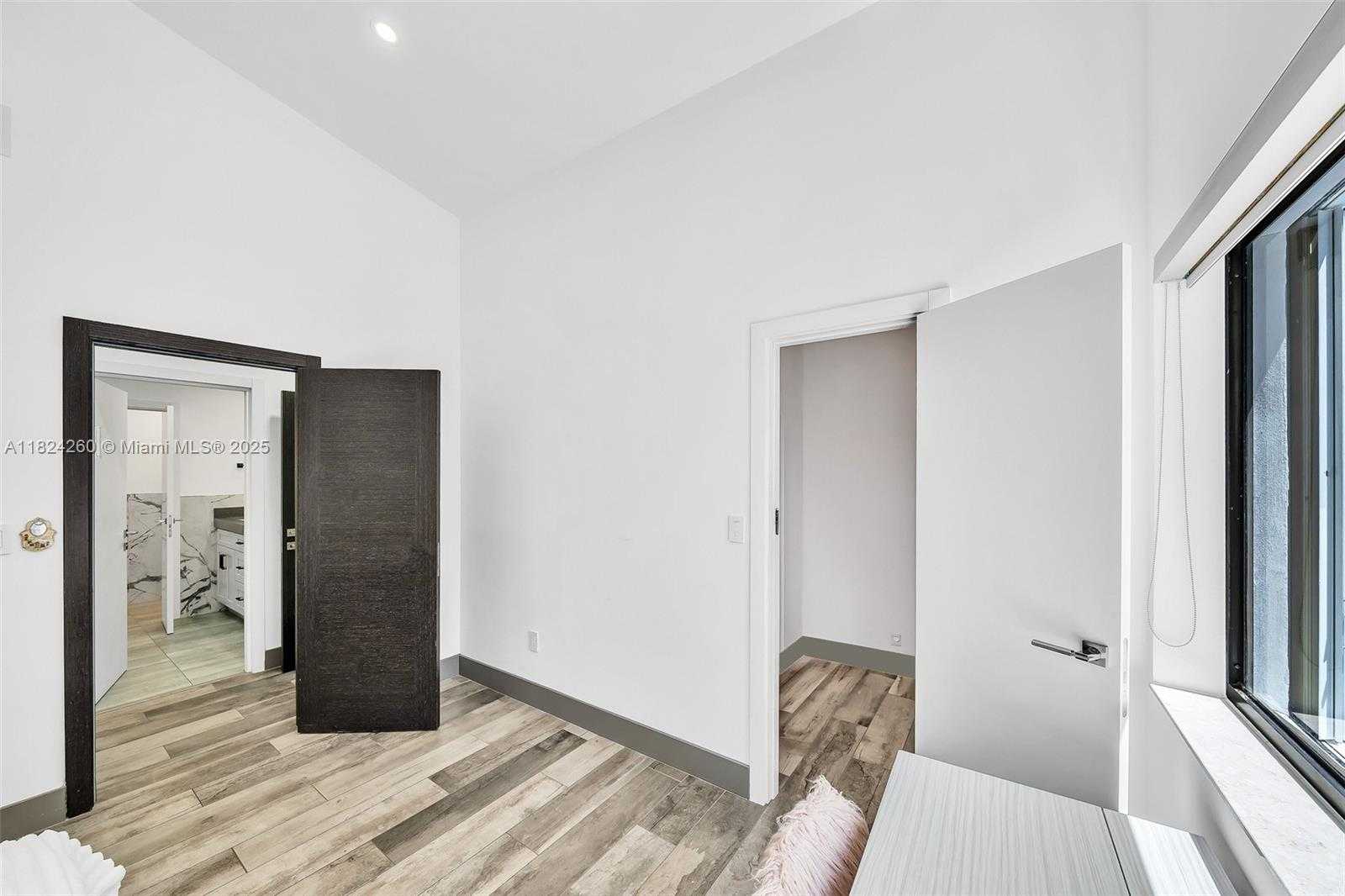 Small Image of 5811 SOUTH WEST 33 TER, Hollywood Number 51