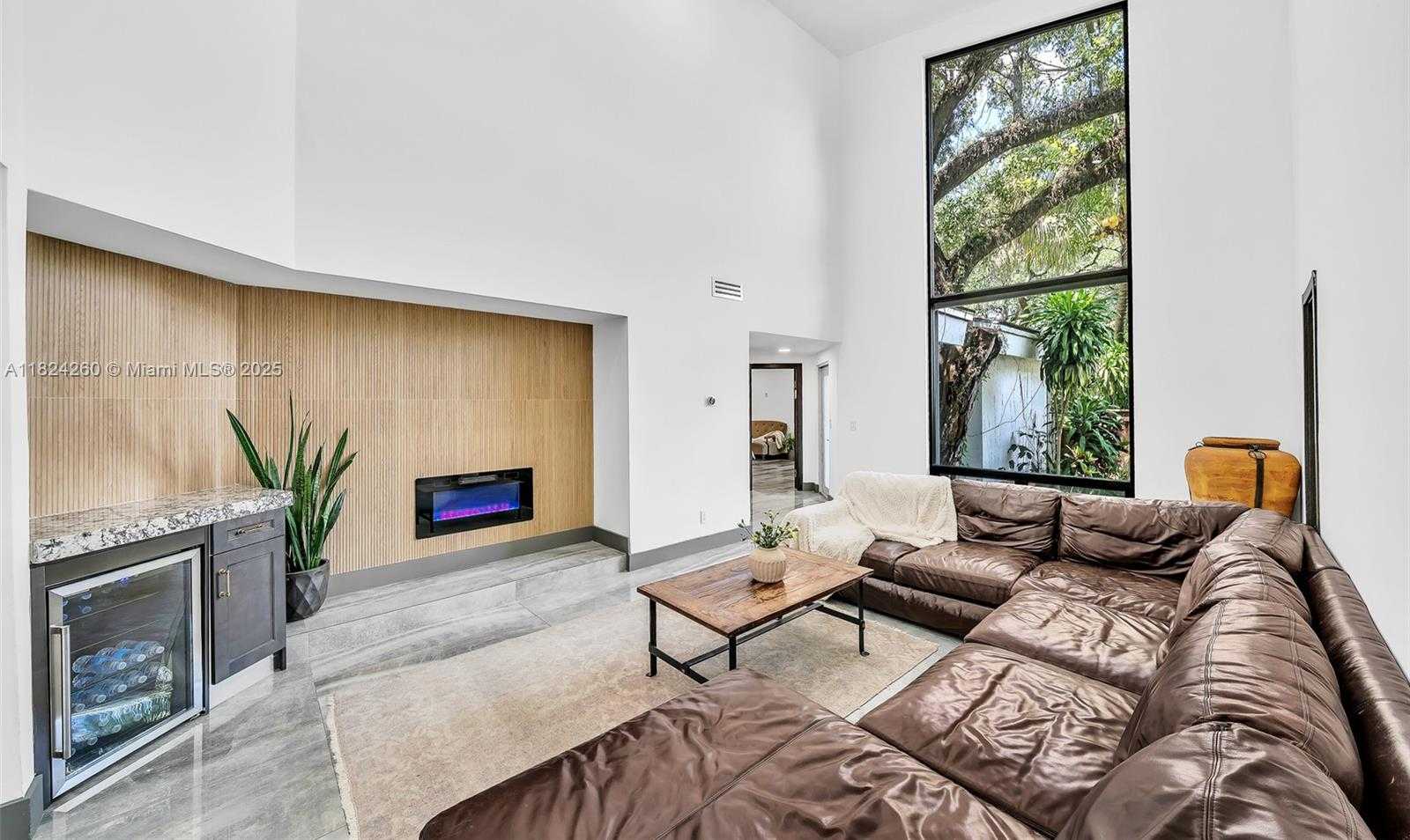 Small Image of 5811 SOUTH WEST 33 TER, Hollywood Number 55