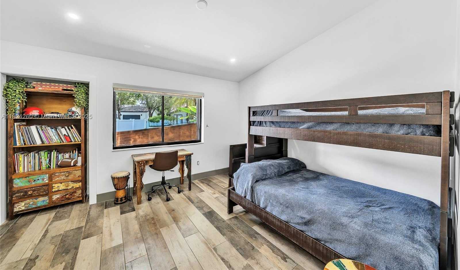 Small Image of 5811 SOUTH WEST 33 TER, Hollywood Number 60