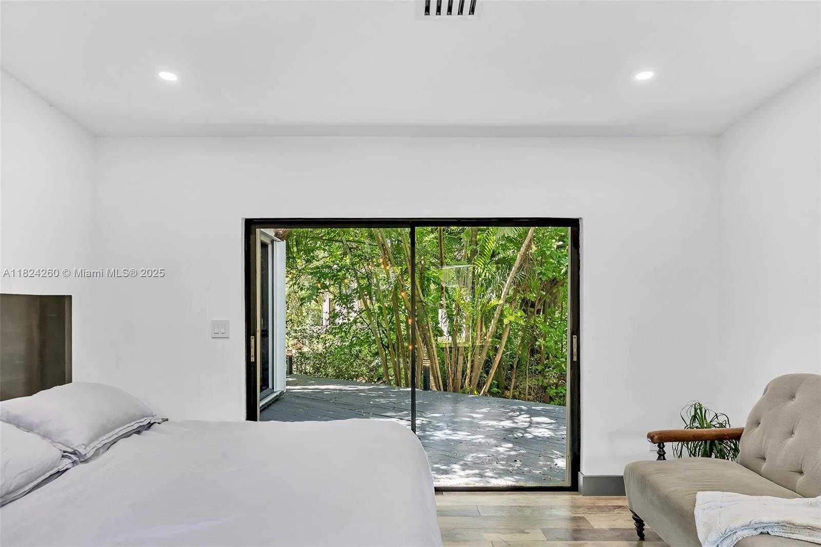 Small Image of 5811 SOUTH WEST 33 TER, Hollywood Number 65