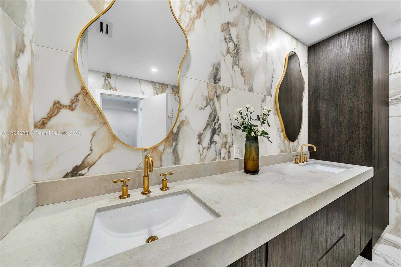 Small Image of 5811 SOUTH WEST 33 TER, Hollywood Number 70