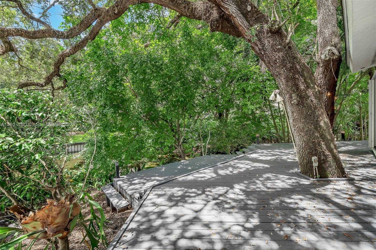 Small Image of 5811 SOUTH WEST 33 TER, Hollywood Number 77