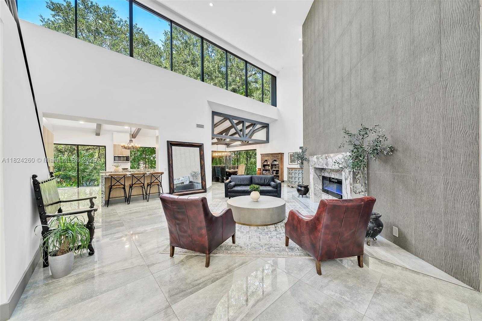 Small Image of 5811 SOUTH WEST 33 TER, Hollywood Number 9