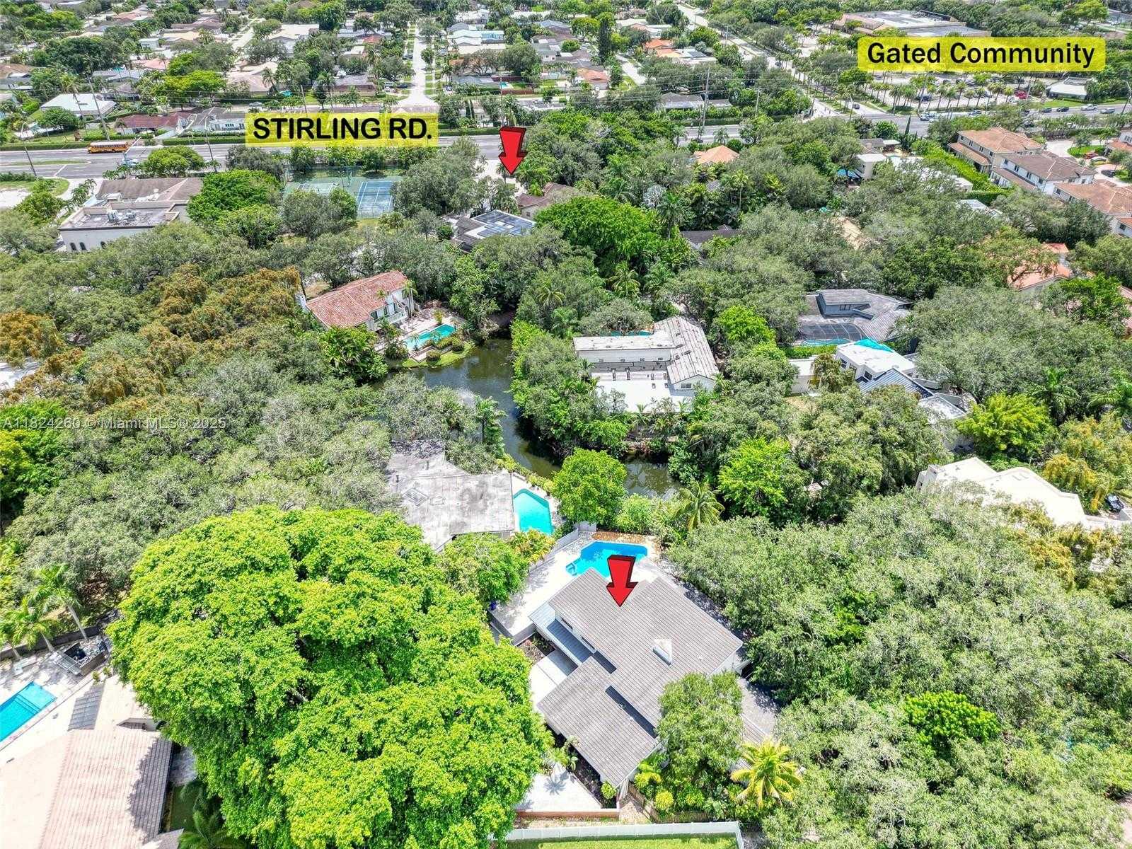 Small Image of 5811 SOUTH WEST 33 TER, Hollywood Number 96