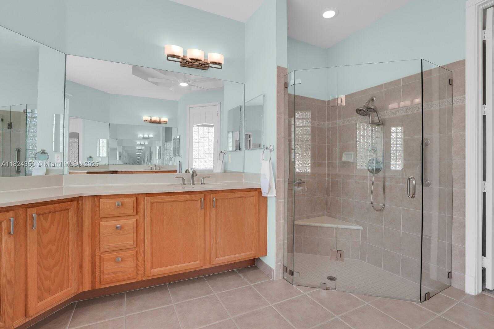 Small Image of 819 SOUTH WEST BROMELIA TER, Stuart Number 16