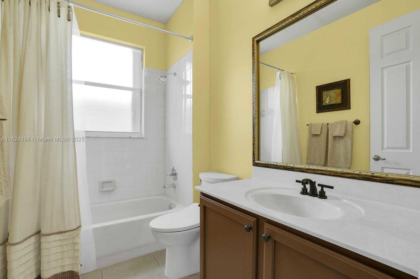 Small Image of 819 SOUTH WEST BROMELIA TER, Stuart Number 18