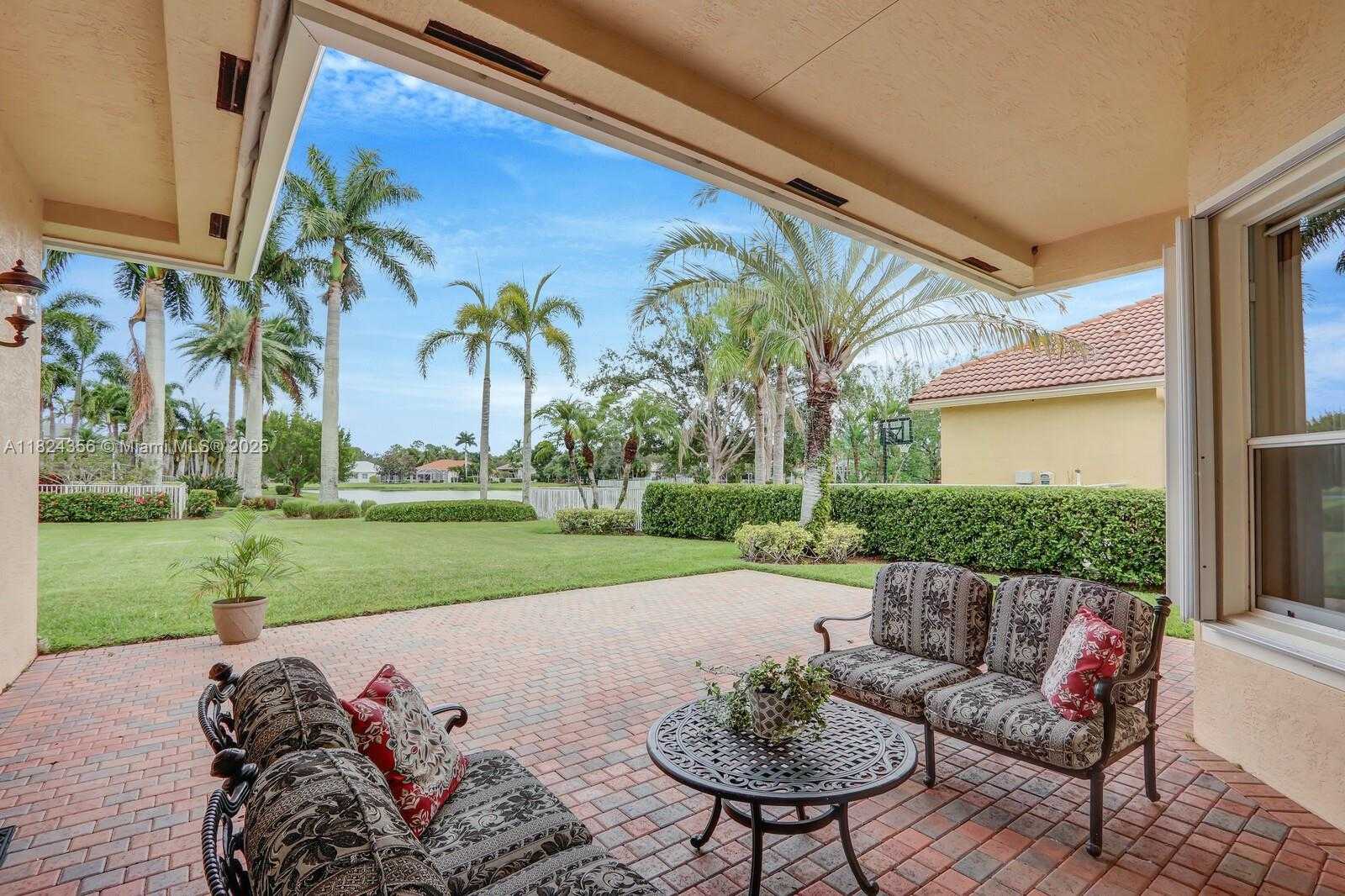 Small Image of 819 SOUTH WEST BROMELIA TER, Stuart Number 23