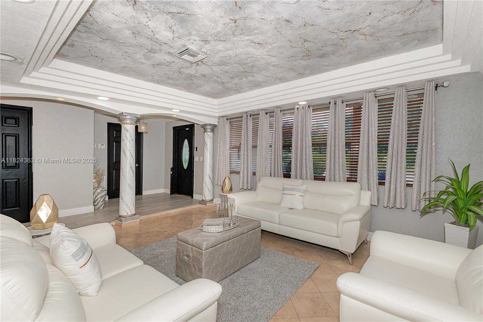 Small Image of 11700 SHERIDAN ST, Pembroke Pines Number 5