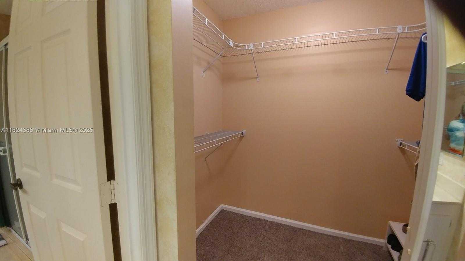Small Image of 585 SOUTH EAST 25TH LN, Homestead Number 19
