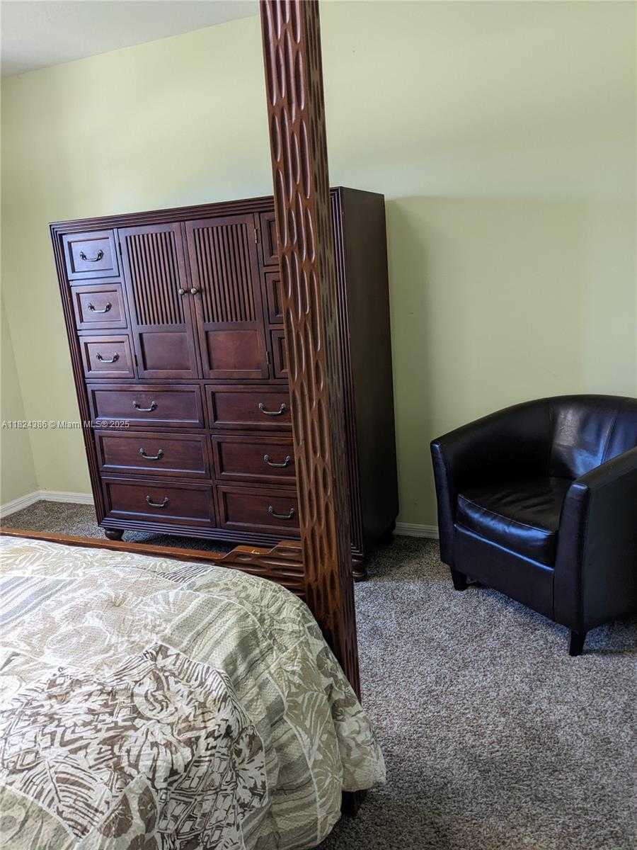 Small Image of 585 SOUTH EAST 25TH LN, Homestead Number 22