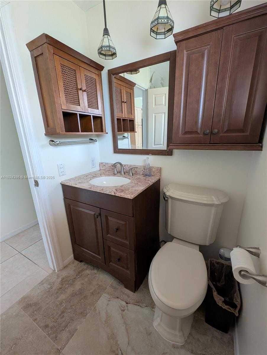 Small Image of 585 SOUTH EAST 25TH LN, Homestead Number 28
