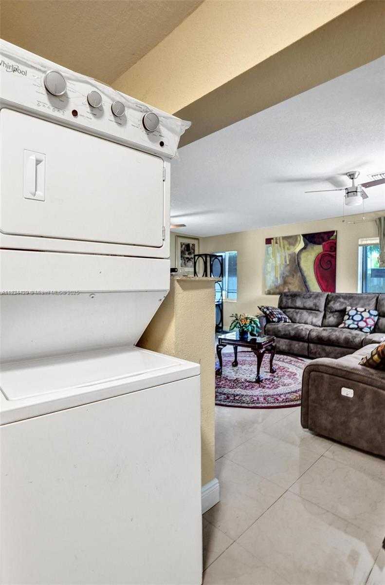 Small Image of 3440 NORTH WEST 4TH CT, Lauderhill Number 15