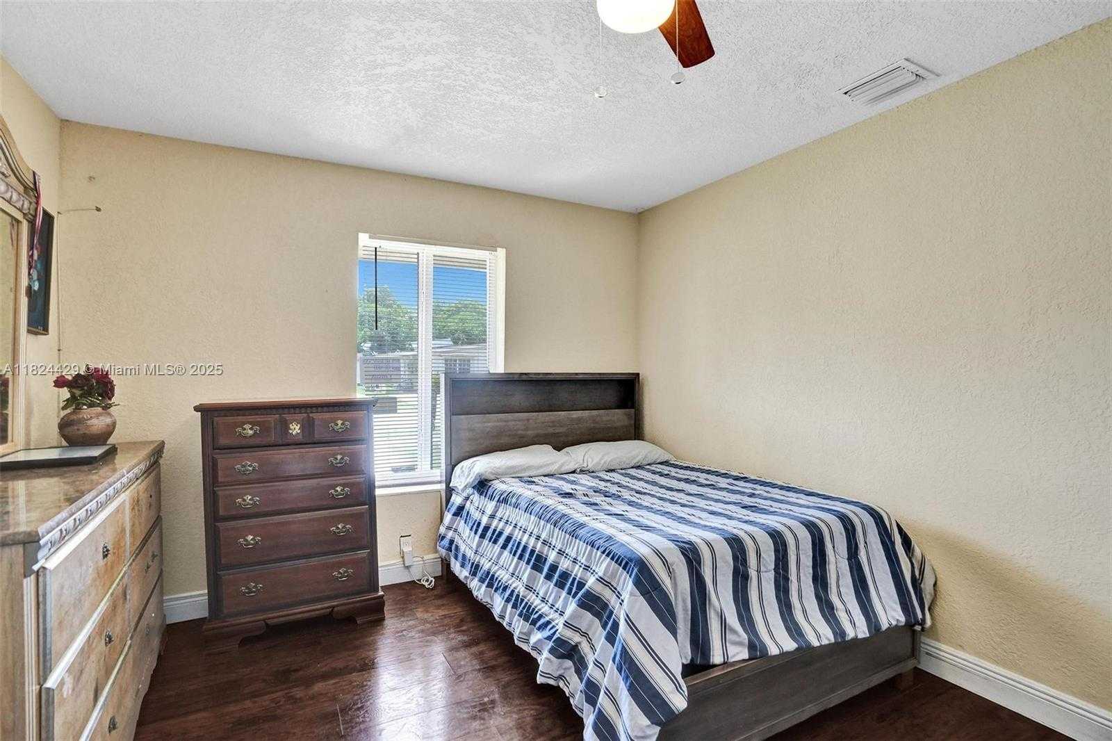 Small Image of 3440 NORTH WEST 4TH CT, Lauderhill Number 17