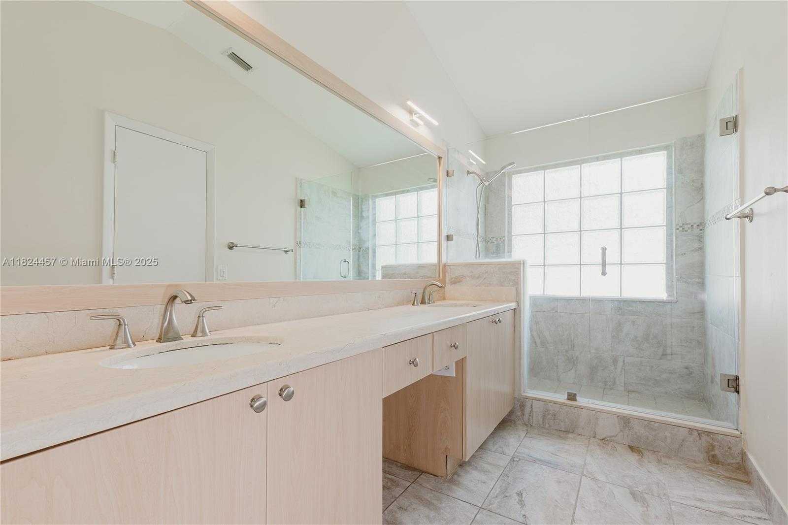 Small Image of 922 FALLING WATER RD, Weston Number 16