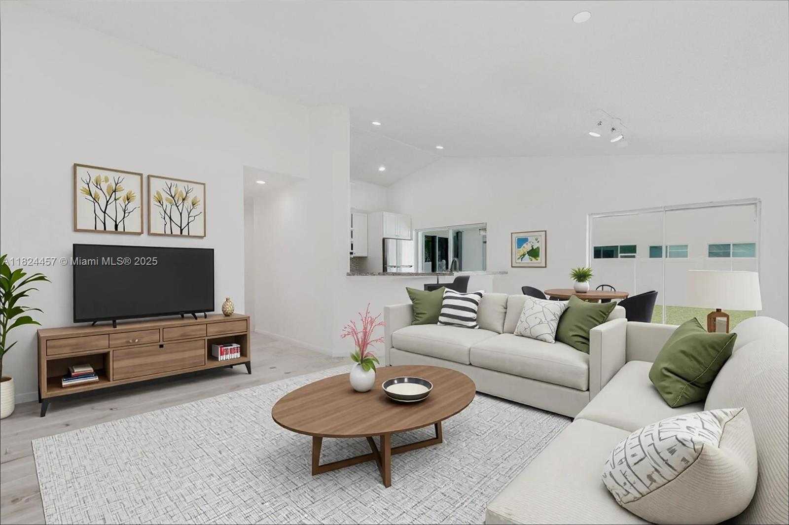 Small Image of 922 FALLING WATER RD, Weston Number 2