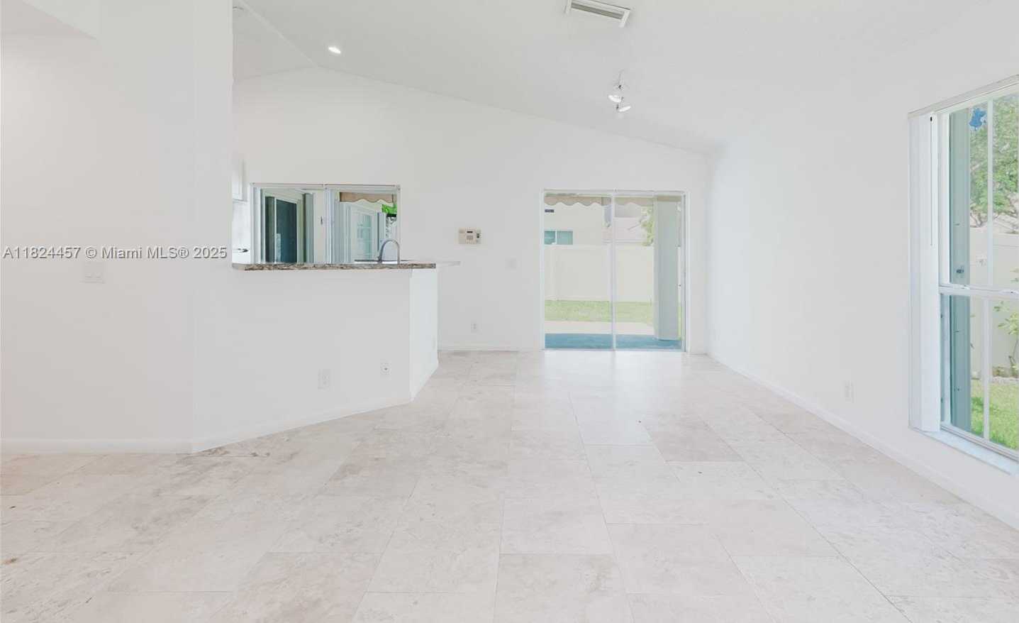 Small Image of 922 FALLING WATER RD, Weston Number 5