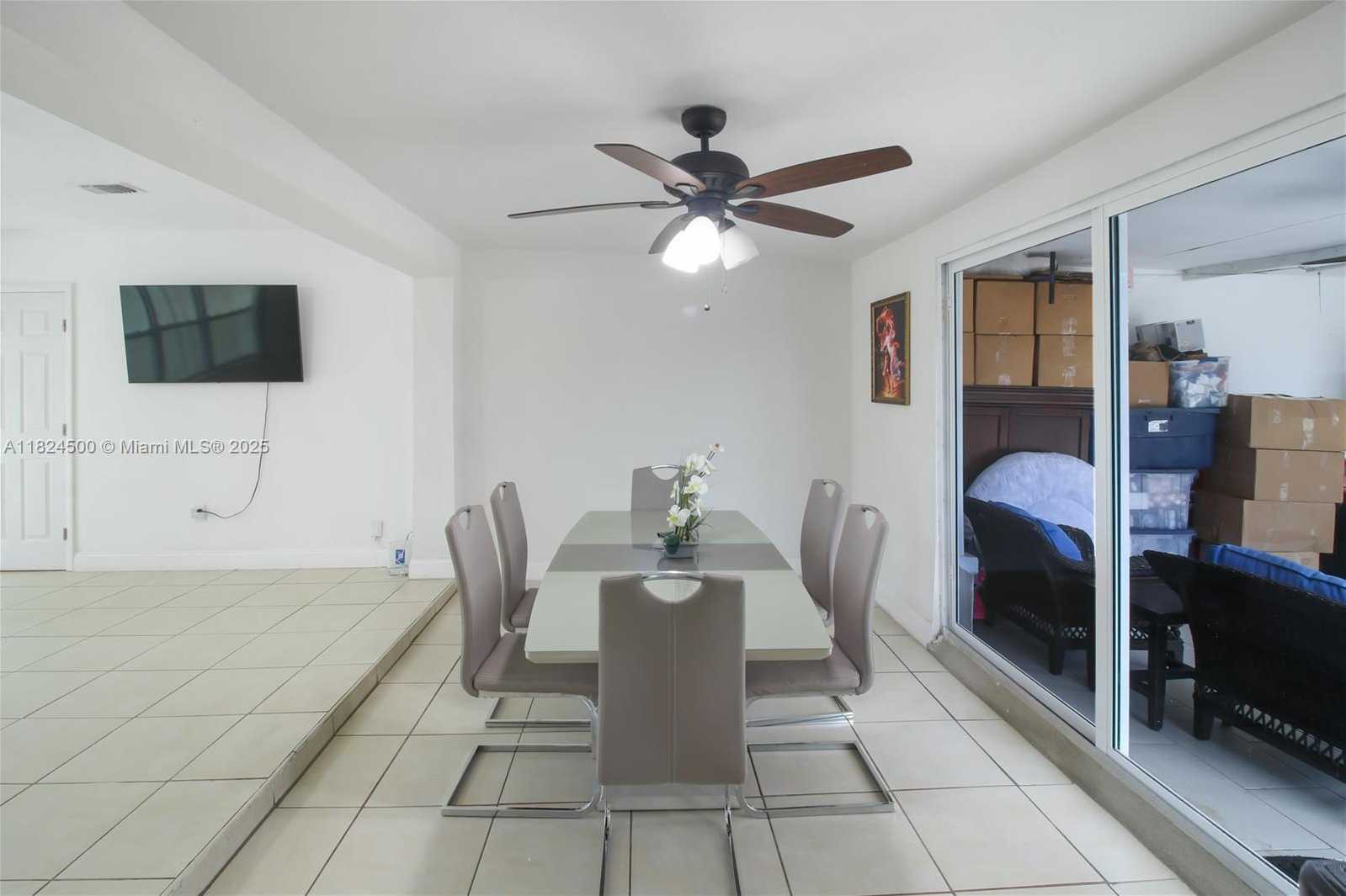 Small Image of 6459 EVANS ST, Hollywood Number 23