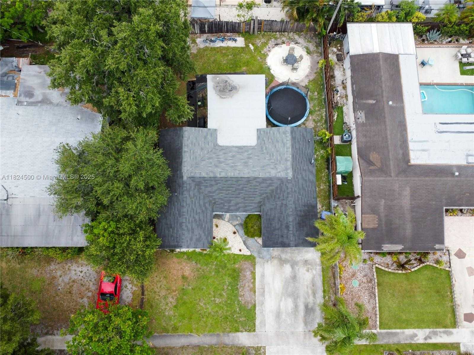 Small Image of 6459 EVANS ST, Hollywood Number 7