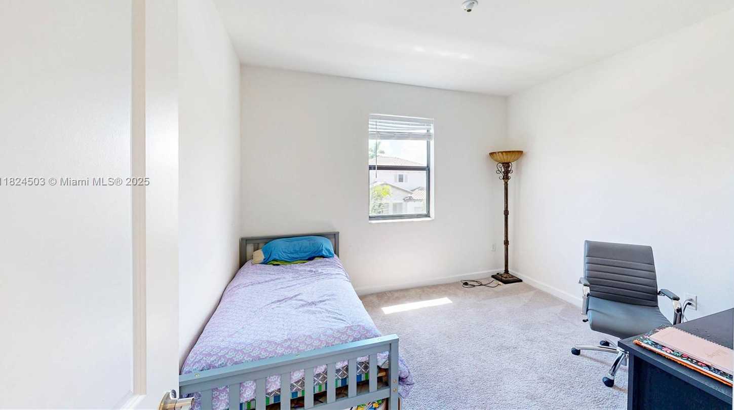 Small Image of 11964 SOUTH WEST 244TH ST, Homestead Number 22