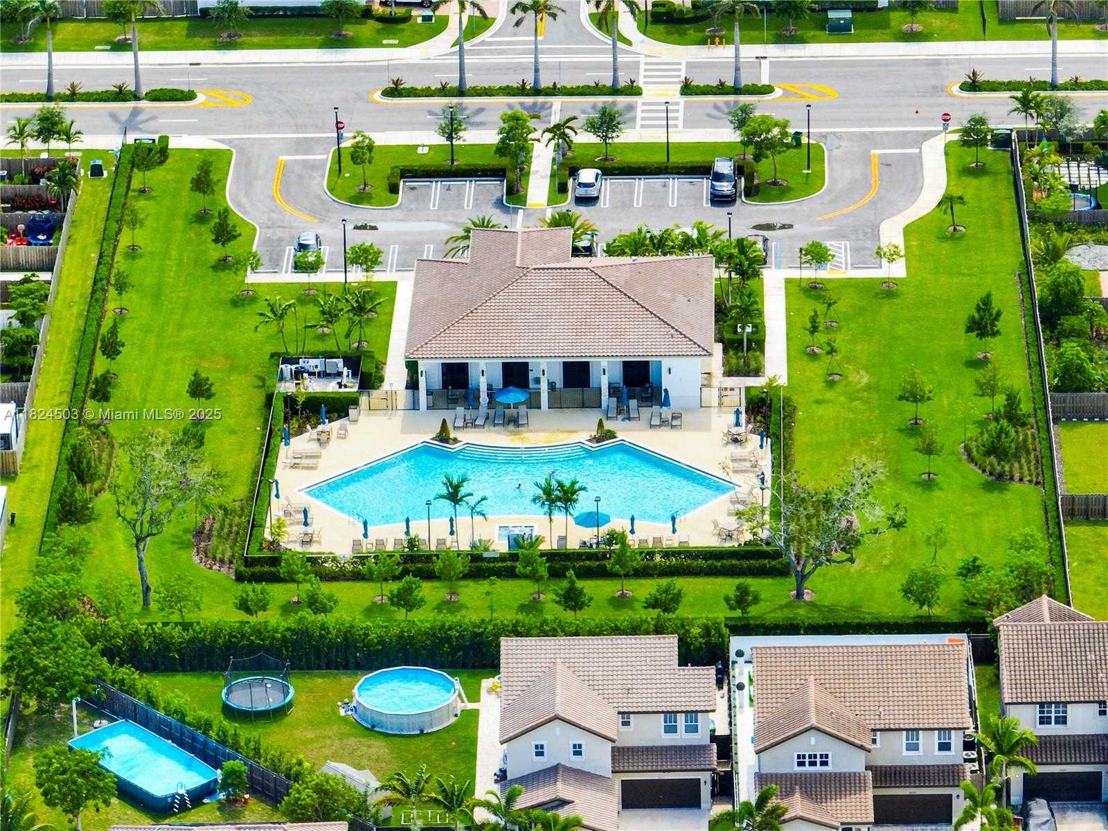 Small Image of 11964 SOUTH WEST 244TH ST, Homestead Number 60