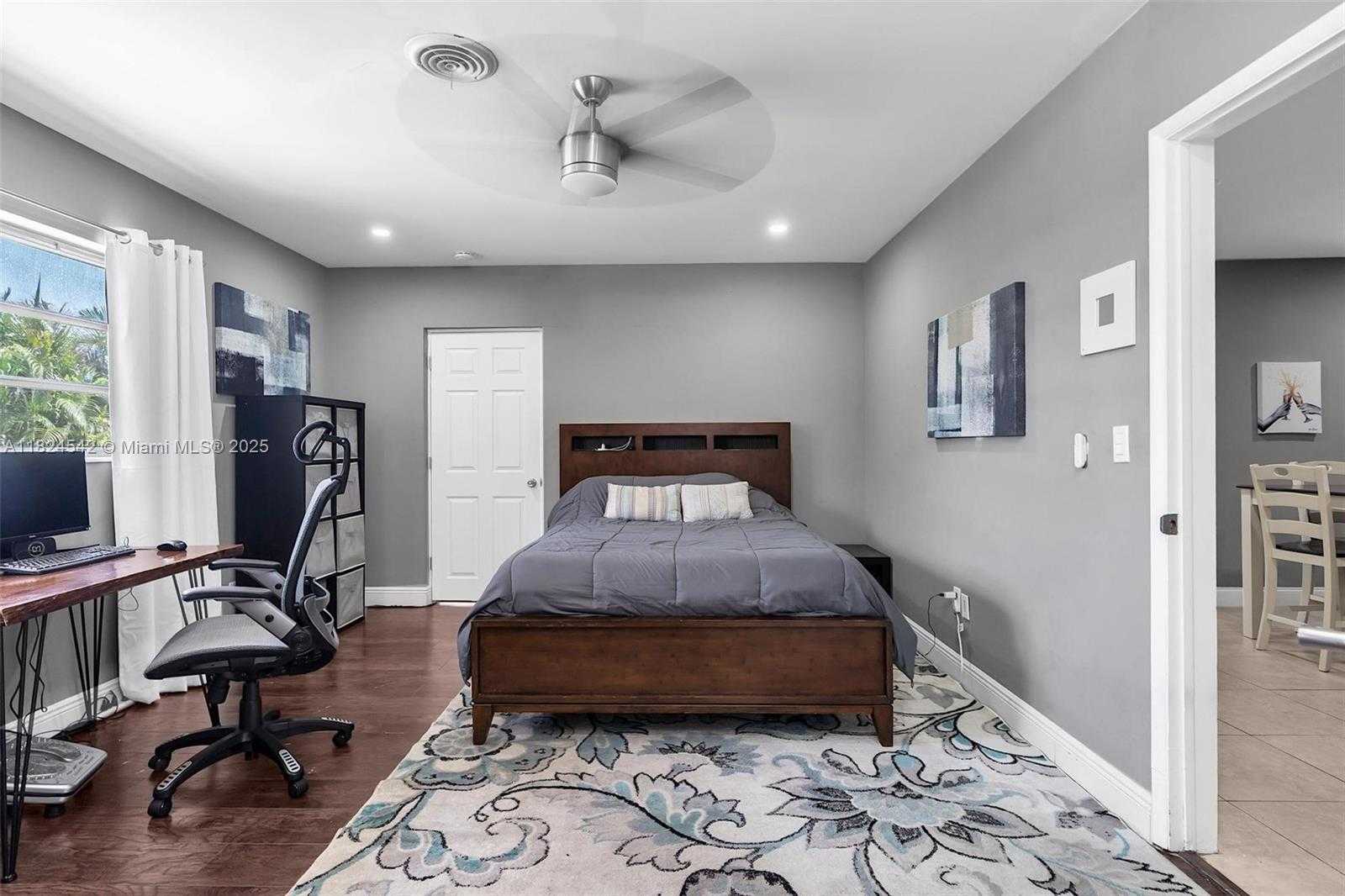 Small Image of 271 SOUTH EAST 4TH ST, Pompano Beach Number 10