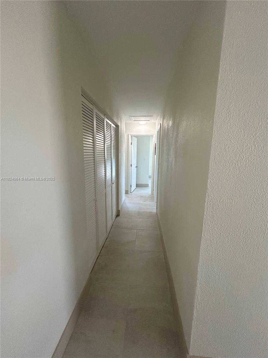 Small Image of 2971 NORTH WEST 179TH ST, Miami Gardens Number 10
