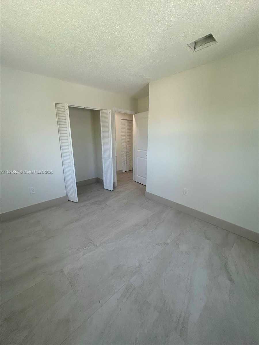Small Image of 2971 NORTH WEST 179TH ST, Miami Gardens Number 18