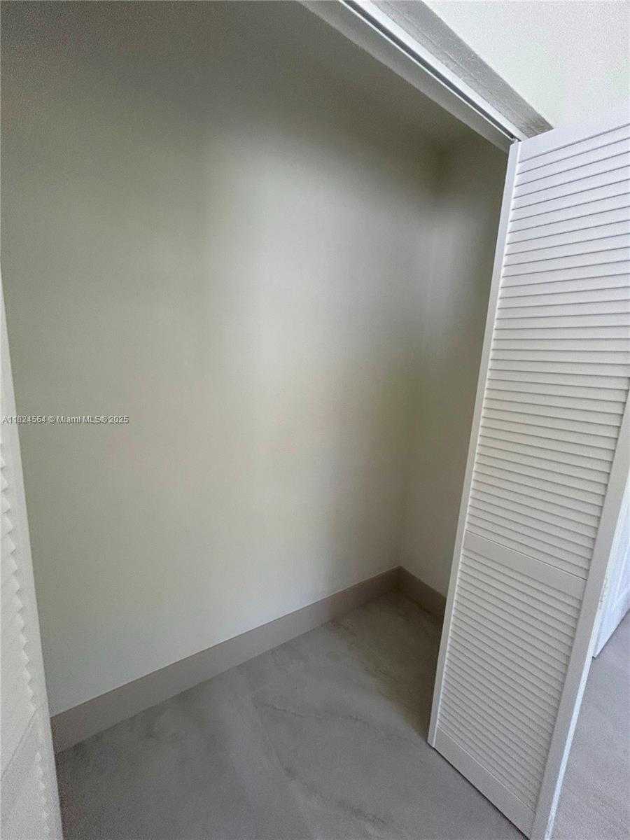 Small Image of 2971 NORTH WEST 179TH ST, Miami Gardens Number 22