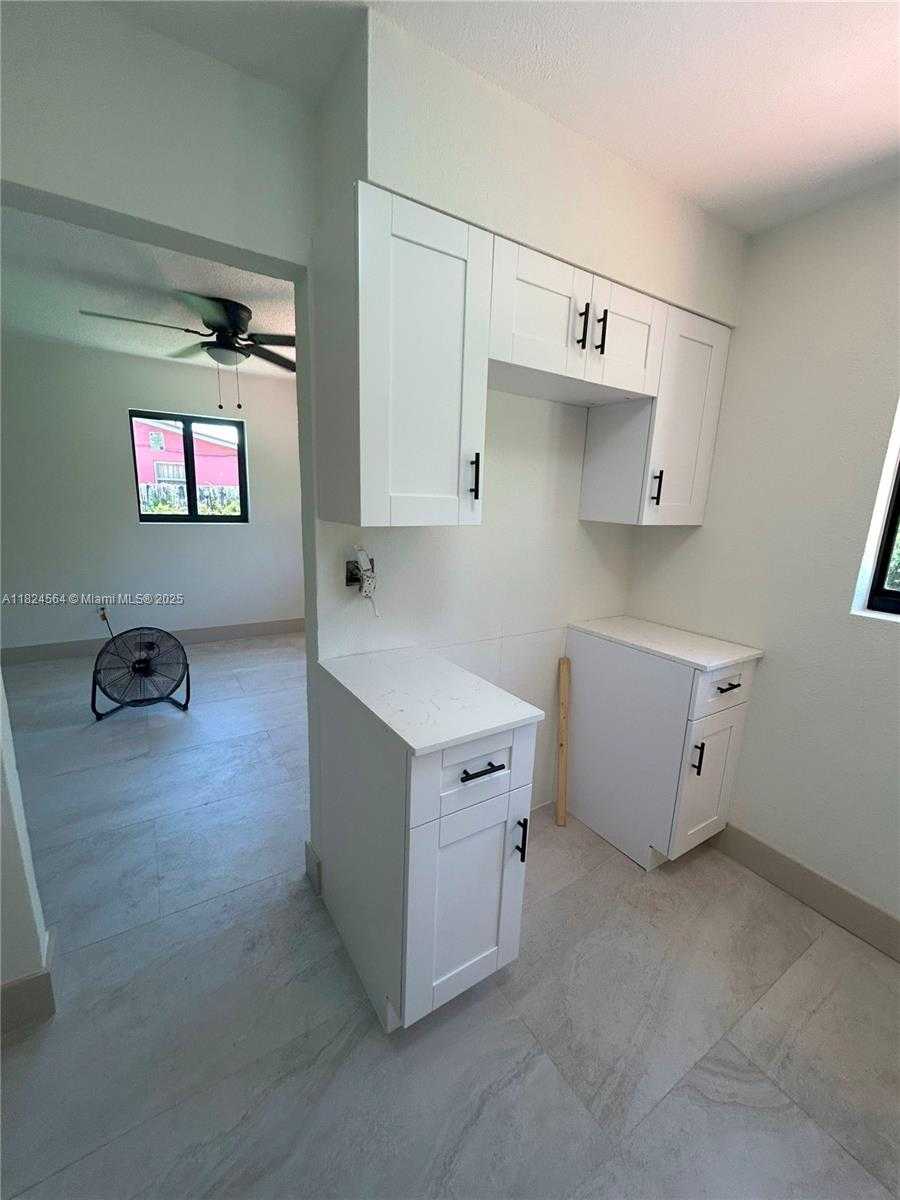 Small Image of 2971 NORTH WEST 179TH ST, Miami Gardens Number 31