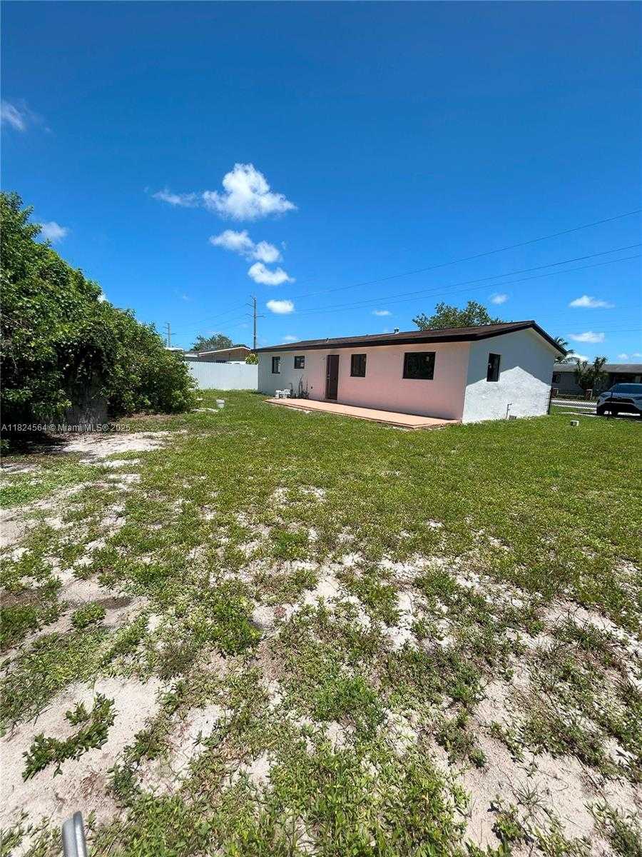Small Image of 2971 NORTH WEST 179TH ST, Miami Gardens Number 39