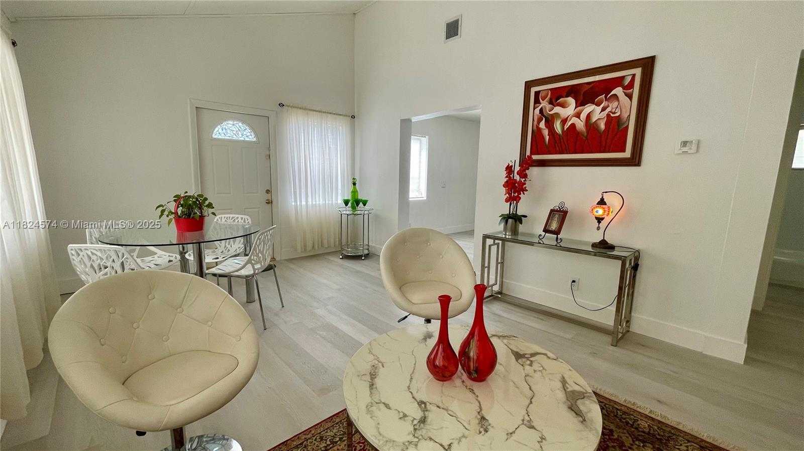 Small Image of 6021 SOUTH WEST 38TH ST, Miramar Number 2