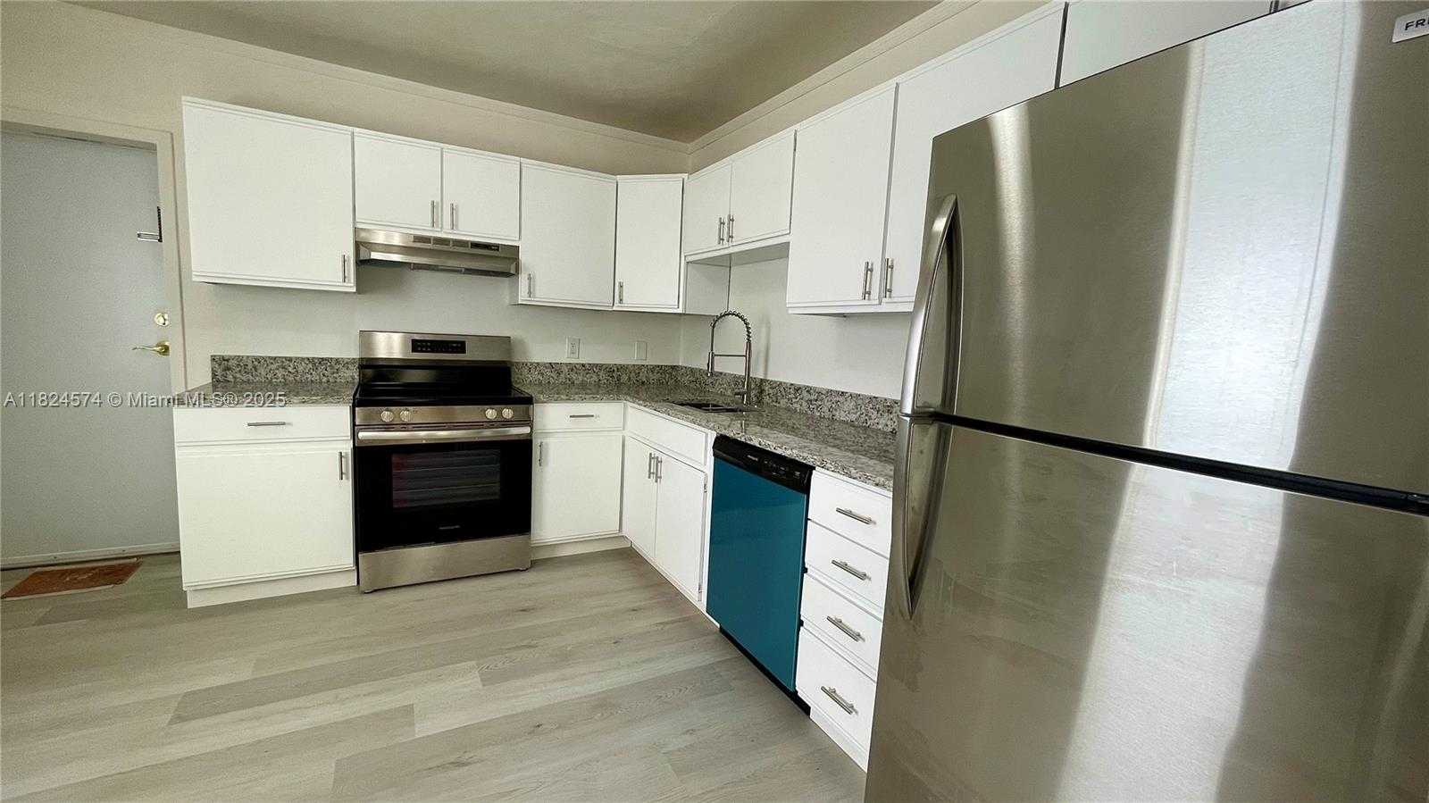 Small Image of 6021 SOUTH WEST 38TH ST, Miramar Number 7